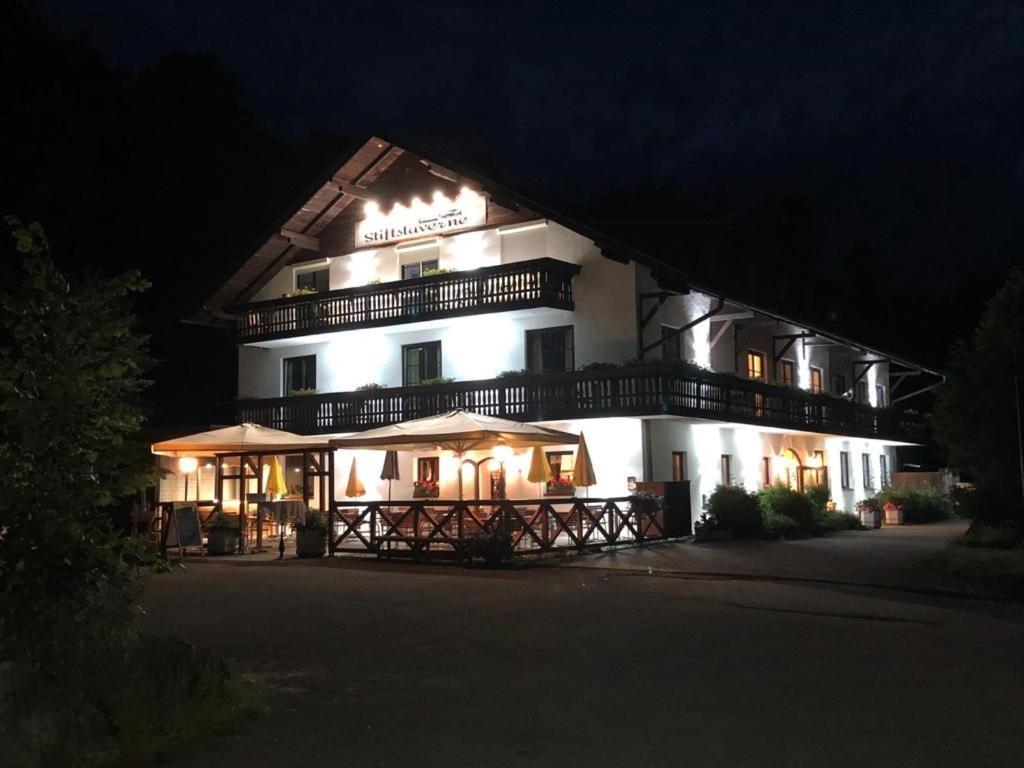 Stiftstaverne Klein Mariazell Klein-Mariazell Exterior foto